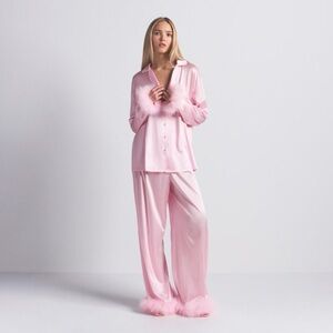 SKIMS pink silk feather set- limited edition